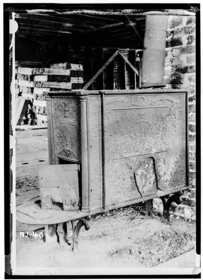 6-plate stove made with pattern in the Burlington Historical Society.