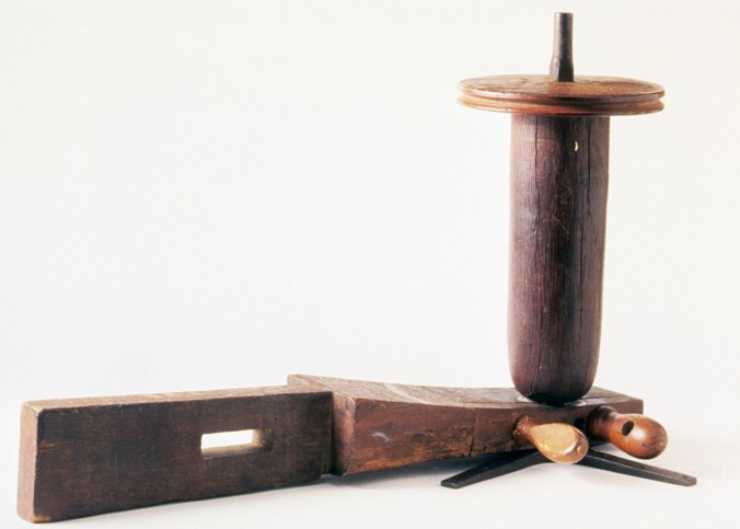 1957.0026.370 Lathe, Side View