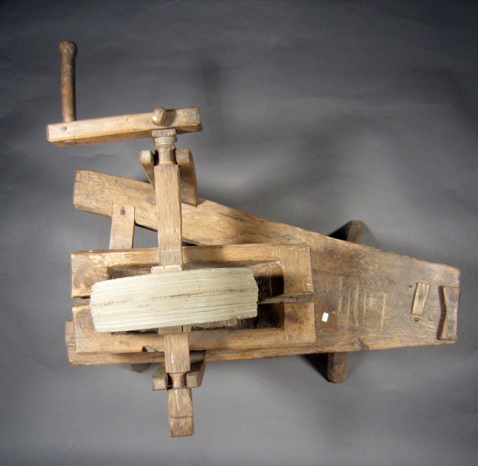 1957.0026.612 A-F Top 3